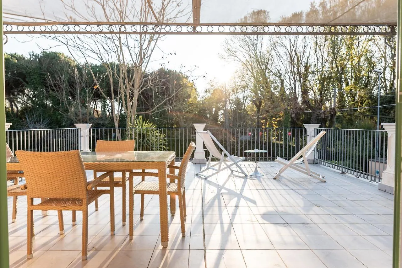 Aparthotel Rta La Pergola Marina di Massa Itálie