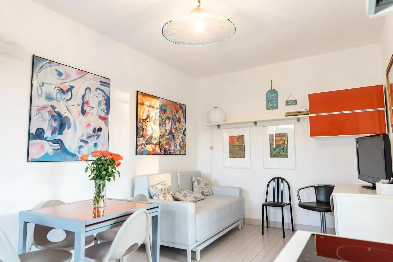 Aparthotel Rta La Pergola Marina di Massa